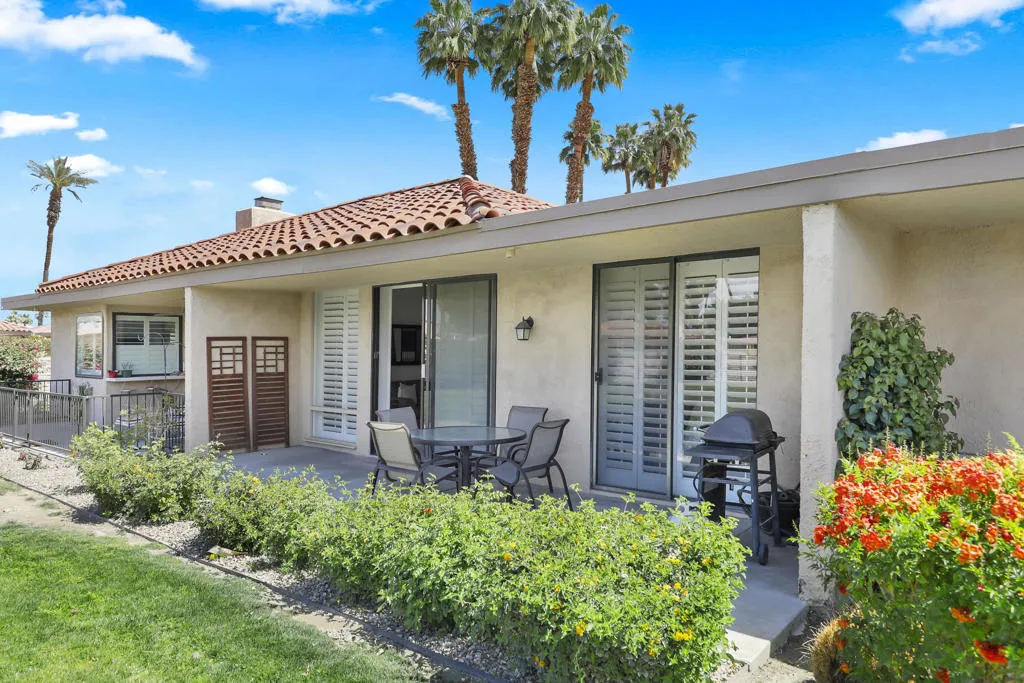 31 Malaga Drive, Rancho Mirage, California 92270 home-pic-21