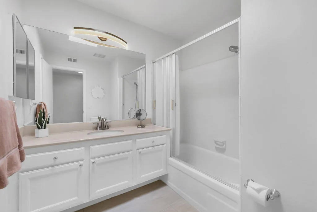 31 Malaga Drive, Rancho Mirage, California 92270 home-pic-18