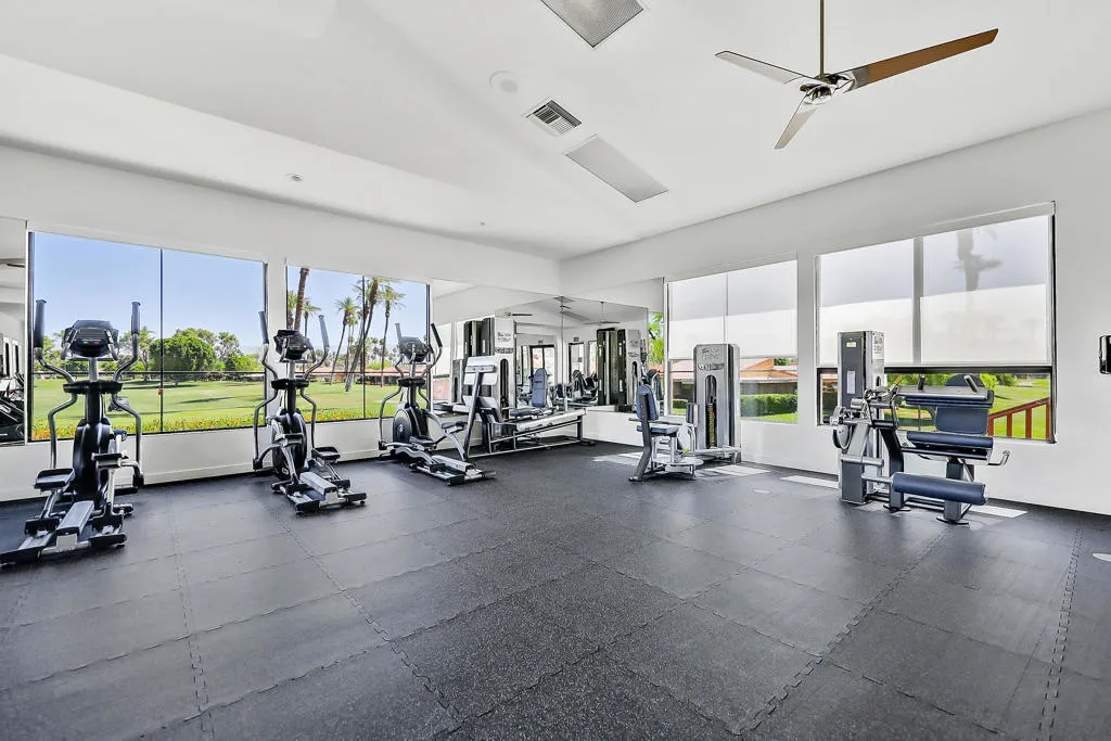 31 Malaga Drive, Rancho Mirage, California 92270 home-pic-29
