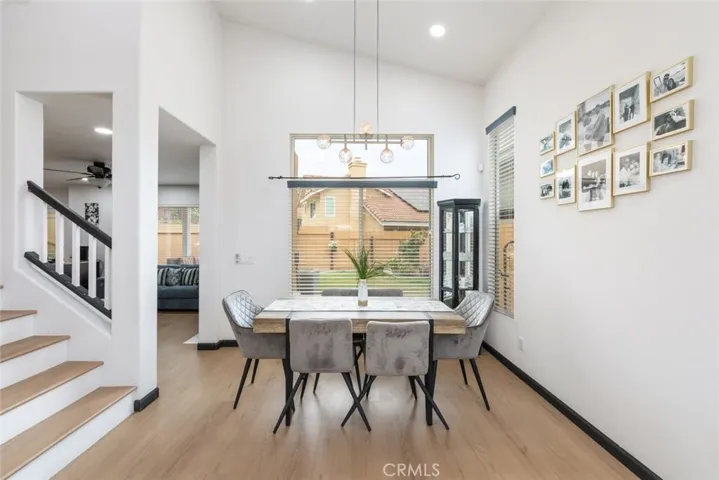 560 560 Shenandoah, Corona, California 92879