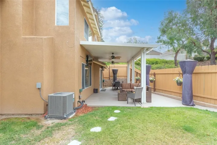 560 560 Shenandoah, Corona, California 92879