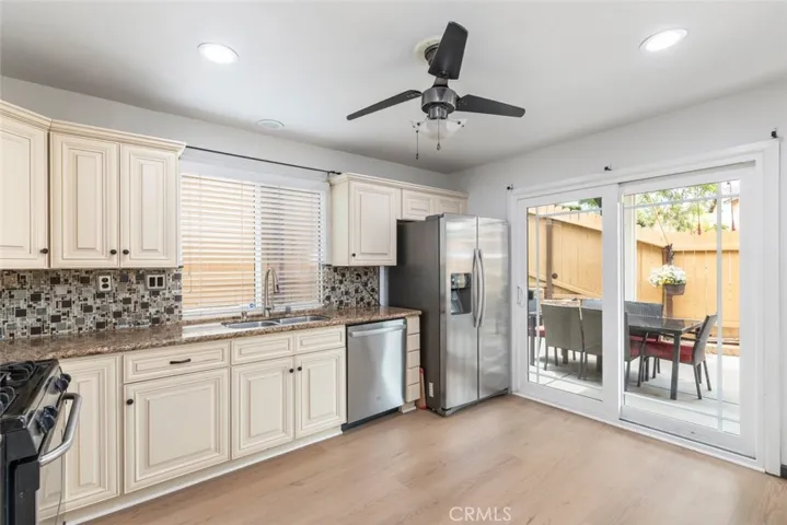 560 560 Shenandoah, Corona, California 92879