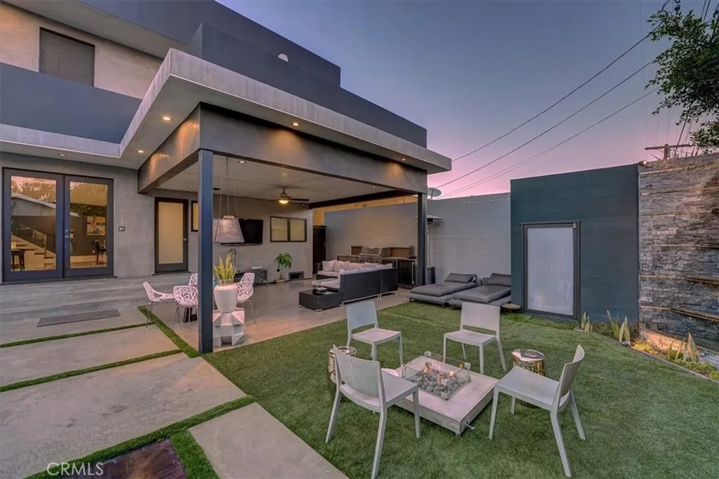 2012 S Curson, Los Angeles, California 90016 home-pic-37