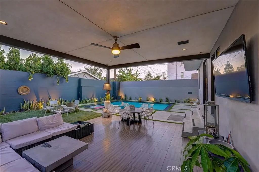 2012 S Curson, Los Angeles, California 90016 home-pic-35