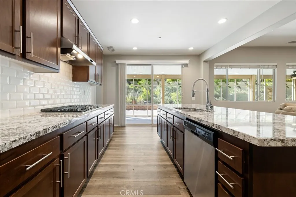 24347 Ponderosa Ln, Menifee, California 92584 home-pic-28