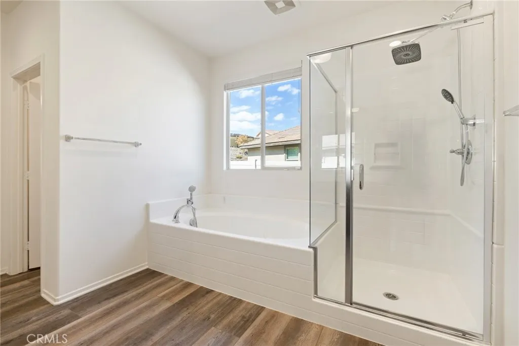 24347 Ponderosa Ln, Menifee, California 92584 home-pic-39