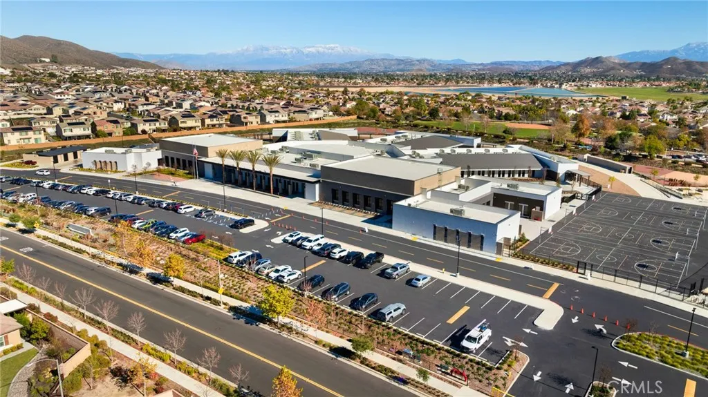24347 Ponderosa Ln, Menifee, California 92584 home-pic-70
