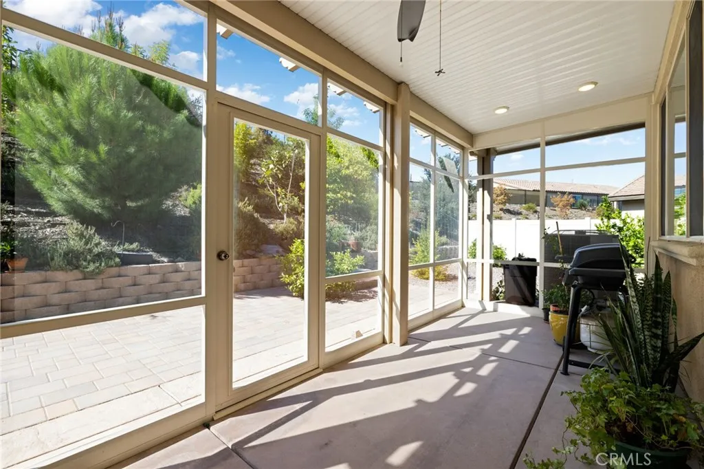 24347 Ponderosa Ln, Menifee, California 92584 home-pic-41