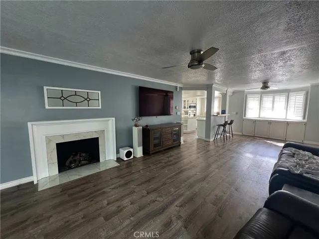 430 W Knepp Avenue, Fullerton, California 92832