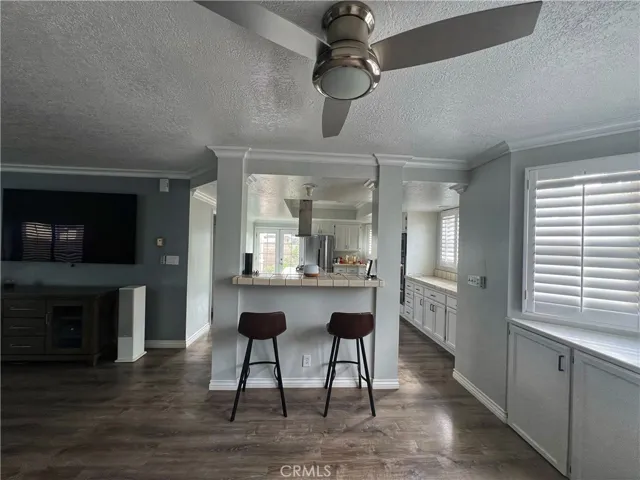 430 W Knepp Avenue, Fullerton, California 92832