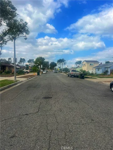 430 W Knepp Avenue, Fullerton, California 92832