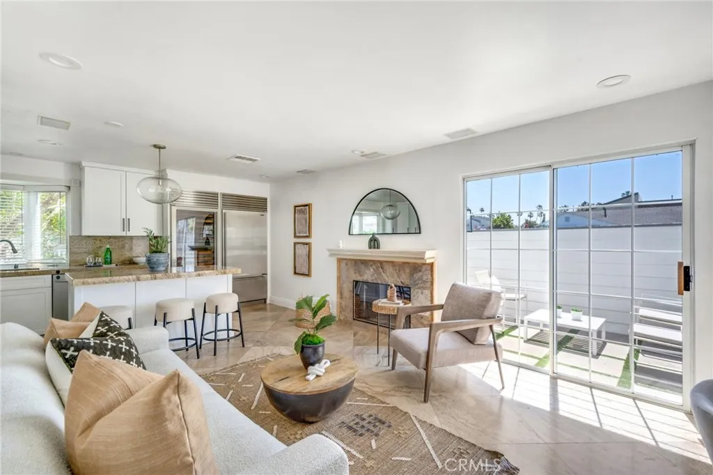 245 Palmer St., Costa Mesa, California 92627 home-pic-32