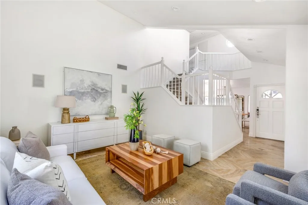 245 Palmer St., Costa Mesa, California 92627 home-pic-21