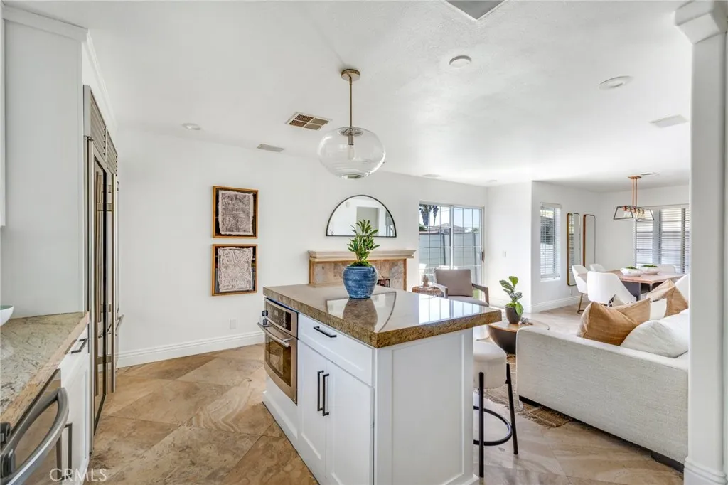 245 Palmer St., Costa Mesa, California 92627 home-pic-37