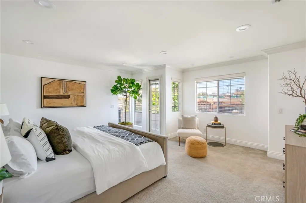 245 Palmer St., Costa Mesa, California 92627 home-pic-10