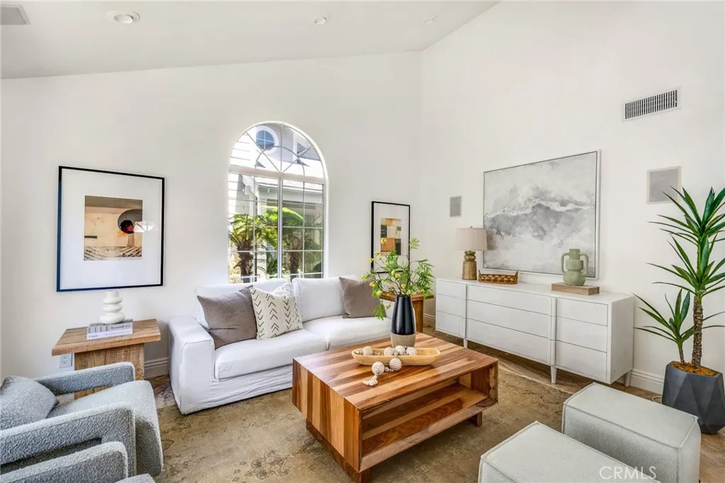 245 Palmer St., Costa Mesa, California 92627 home-pic-20