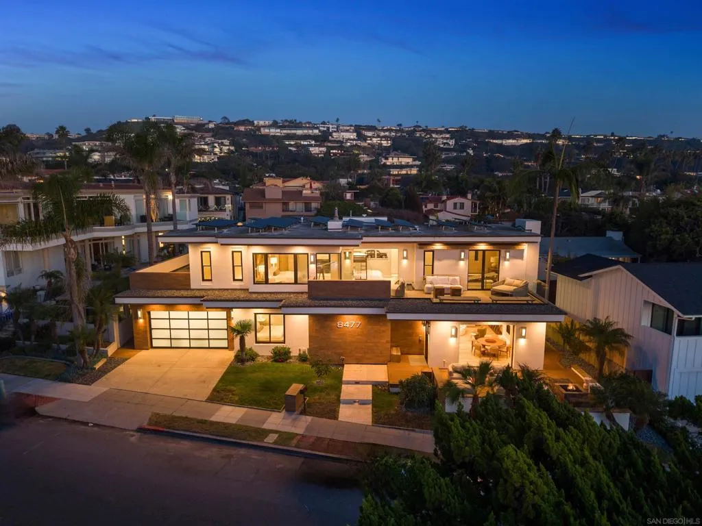 8477 El Paseo Grande, La Jolla, California 92037 home-pic-1
