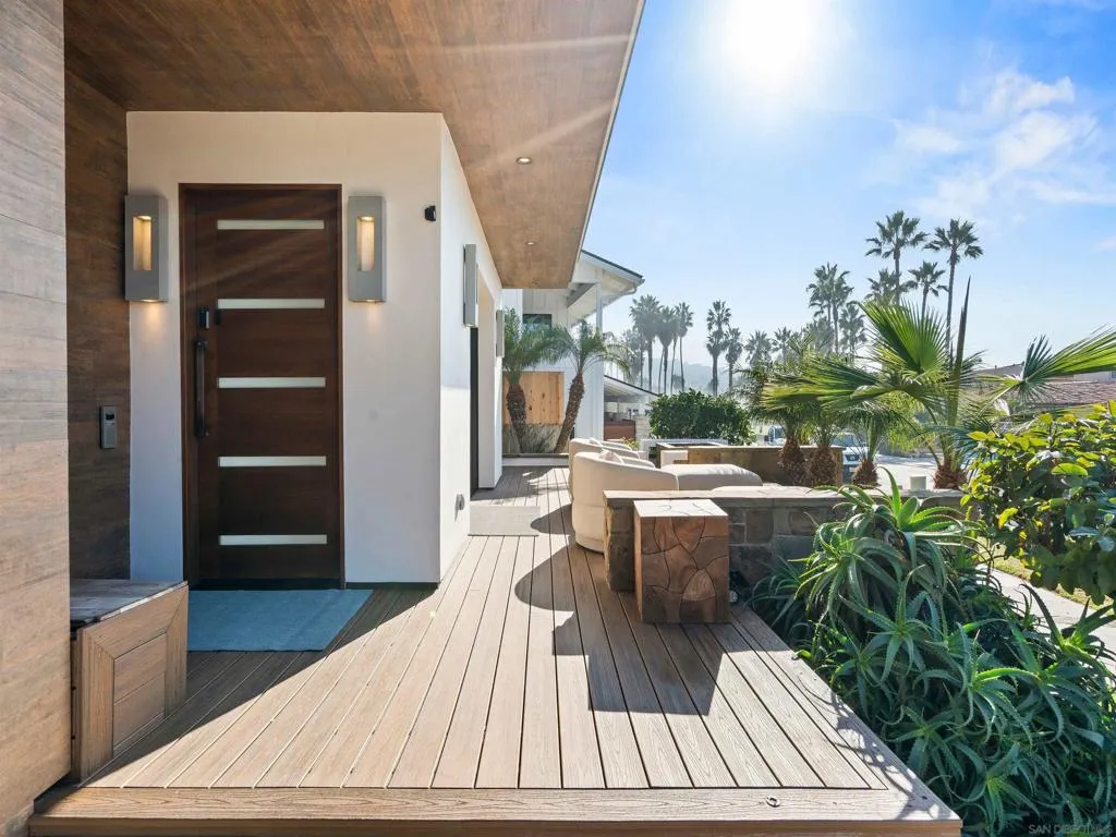8477 El Paseo Grande, La Jolla, California 92037 home-pic-3