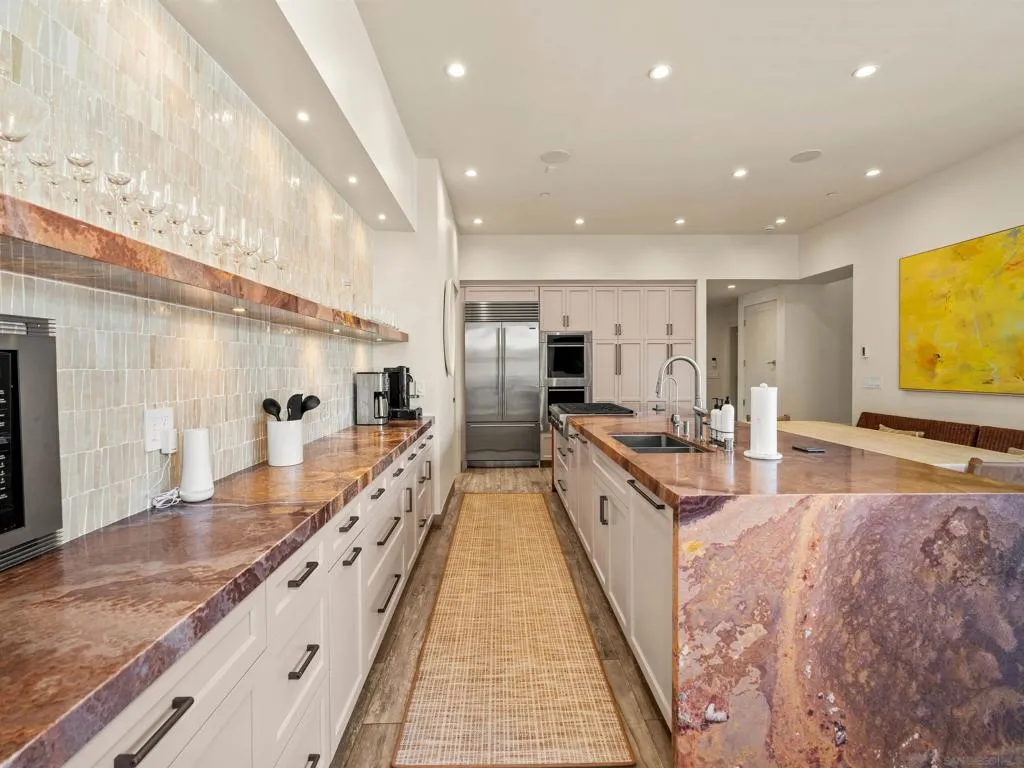 8477 El Paseo Grande, La Jolla, California 92037 home-pic-25