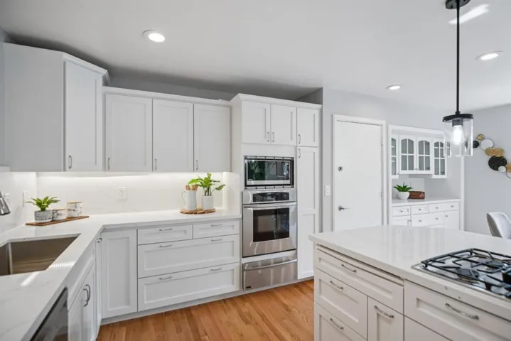 1015 Gloucester Court, Sunnyvale, California 94087