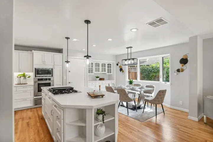 1015 Gloucester Court, Sunnyvale, California 94087