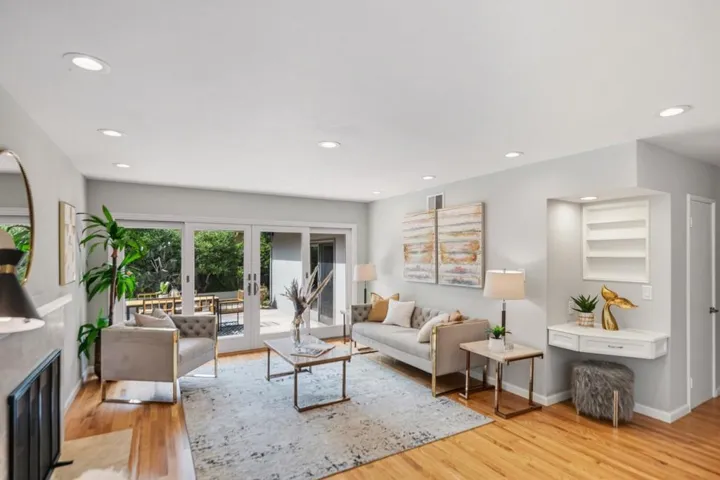1015 Gloucester Court, Sunnyvale, California 94087