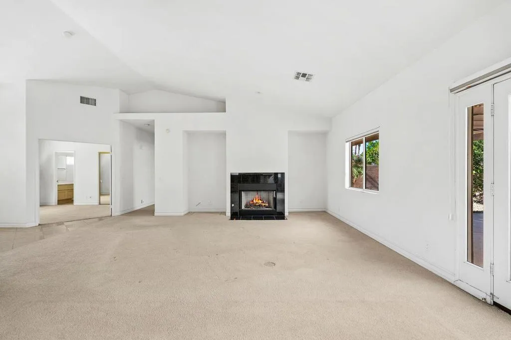 80222 Spanish Bay Drive, Indio, California 92201 home-pic-6