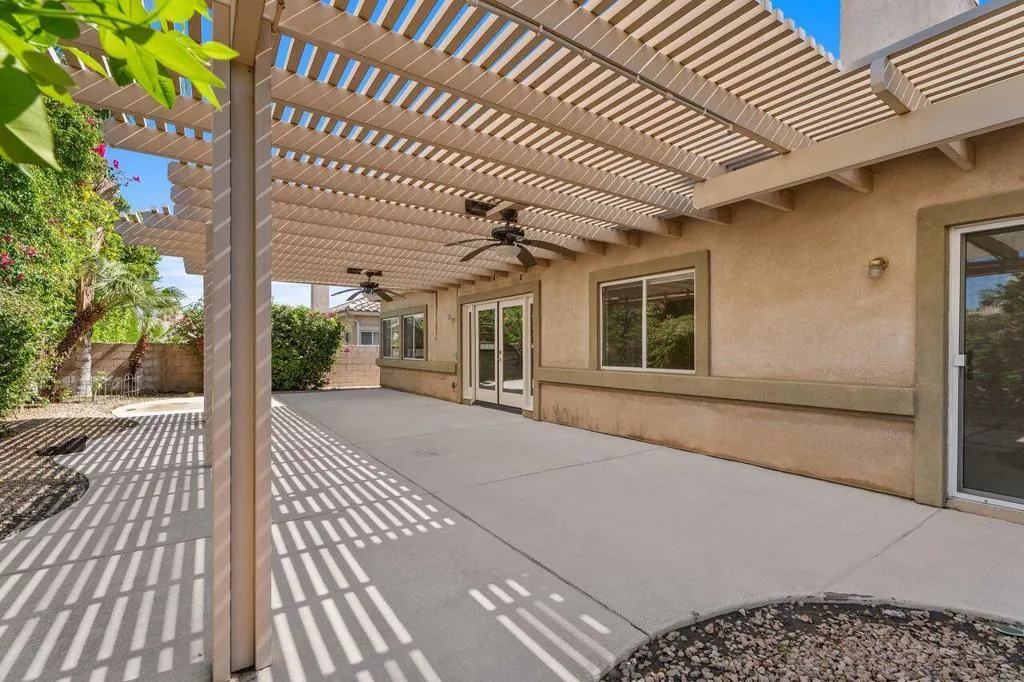 80222 Spanish Bay Drive, Indio, California 92201 home-pic-24