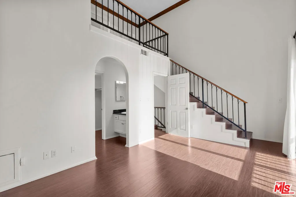 2480 Penmar Avenue 2, Venice, California 90291 home-pic-13