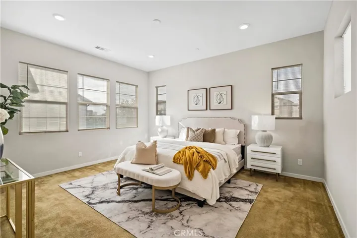 185 Frame, Irvine, California 92618
