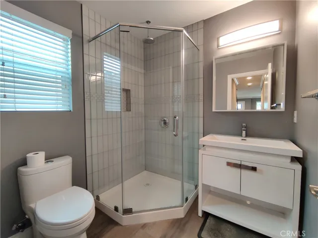 16219 Orchard, Bellflower, California 90706