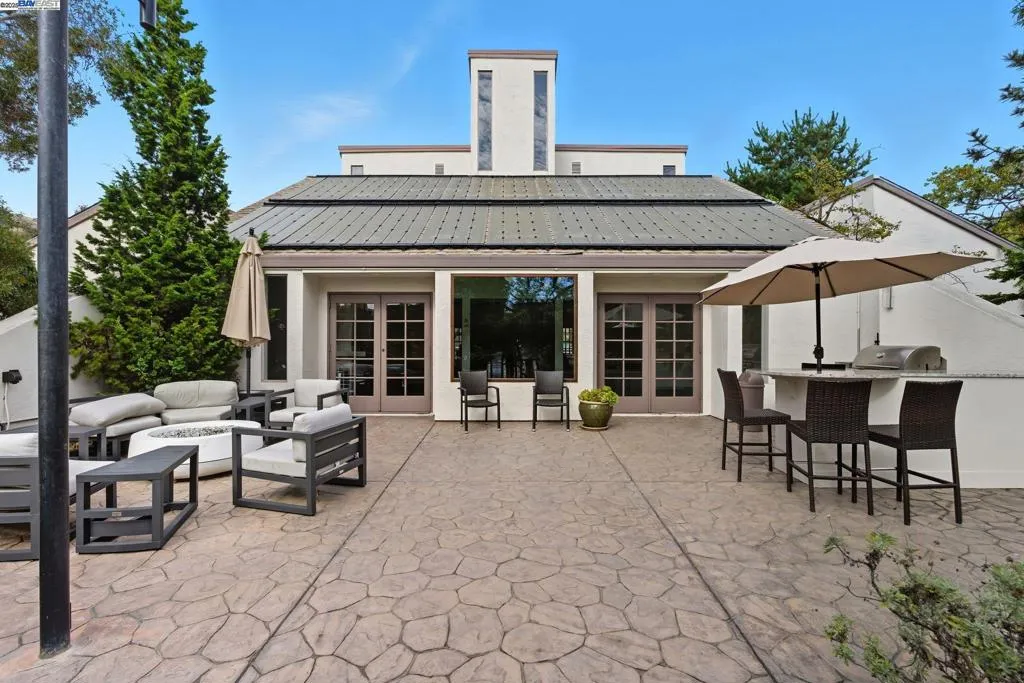 2101 Shoreline Dr 233, Alameda, California 94501 home-pic-5