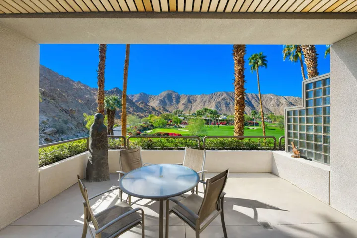 11-web-or-mls-VCS_217Terrace_0325_OPMG_0