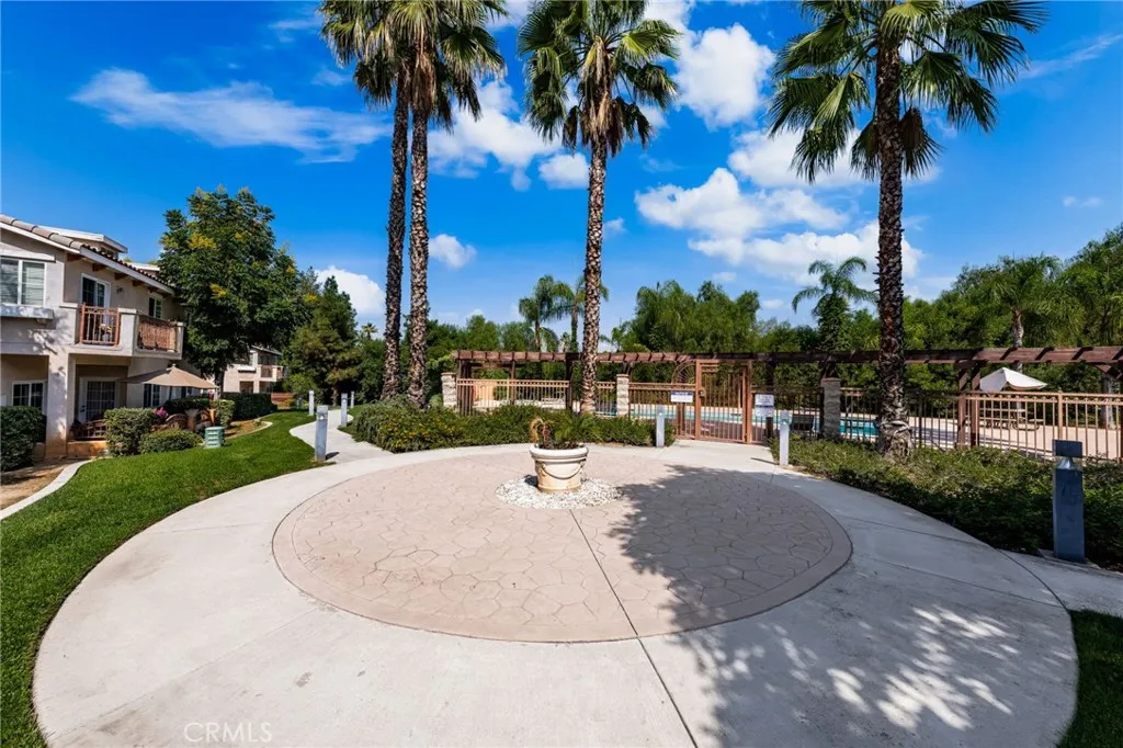 1200 E Highland Avenue 207, Redlands, California 92374 home-pic-26