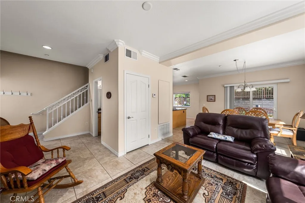 1200 E Highland Avenue 207, Redlands, California 92374 home-pic-5