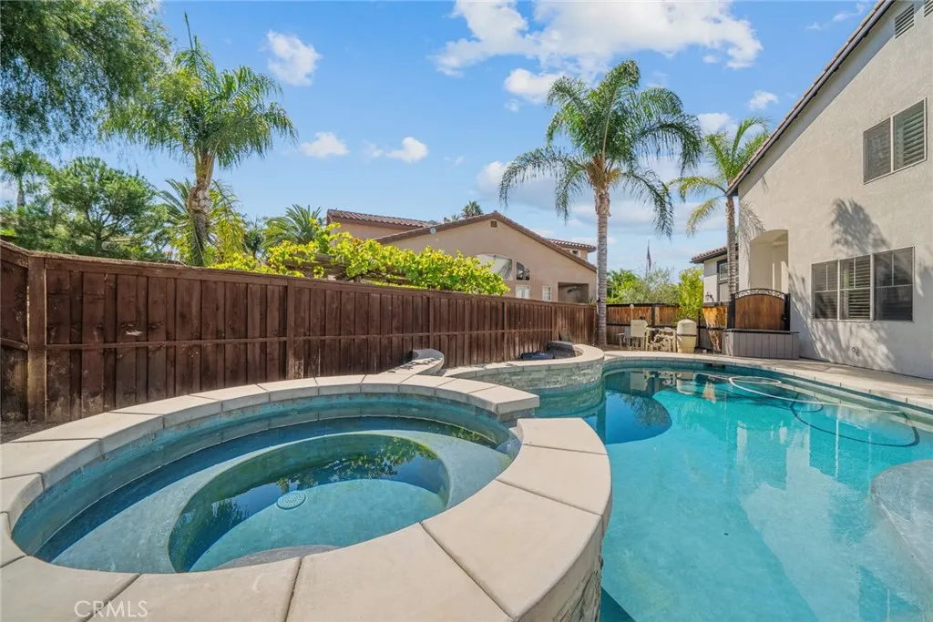 23414 Mount Ashland, Riverside, California 92562 home-pic-0