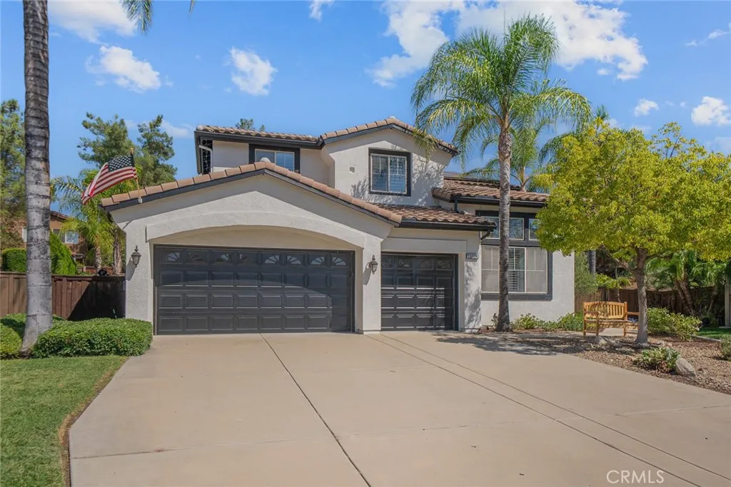 23414 Mount Ashland, Riverside, California 92562 home-pic-1