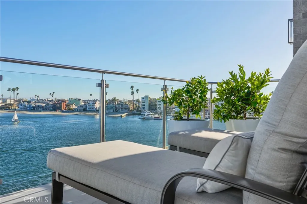 11 Vista Del Golfo, Long Beach, California 90803 home-pic-43