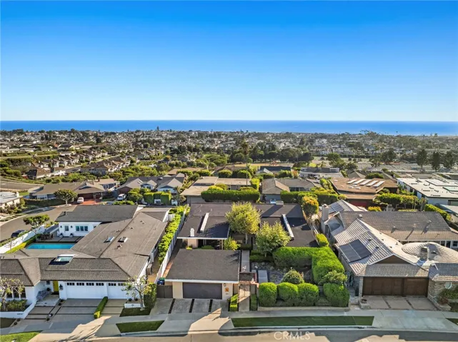 2915 Pebble Drive, Corona Del Mar, California 92625