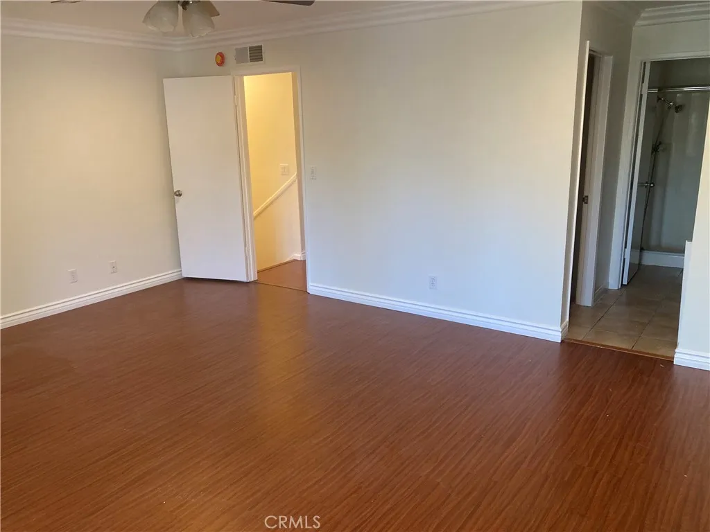2027 Stonewood Ct, San Pedro, California 90732 home-pic-10