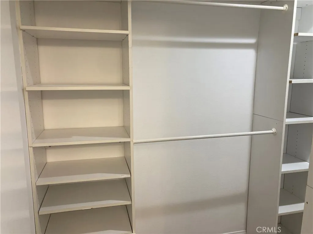 2027 Stonewood Ct, San Pedro, California 90732 home-pic-13