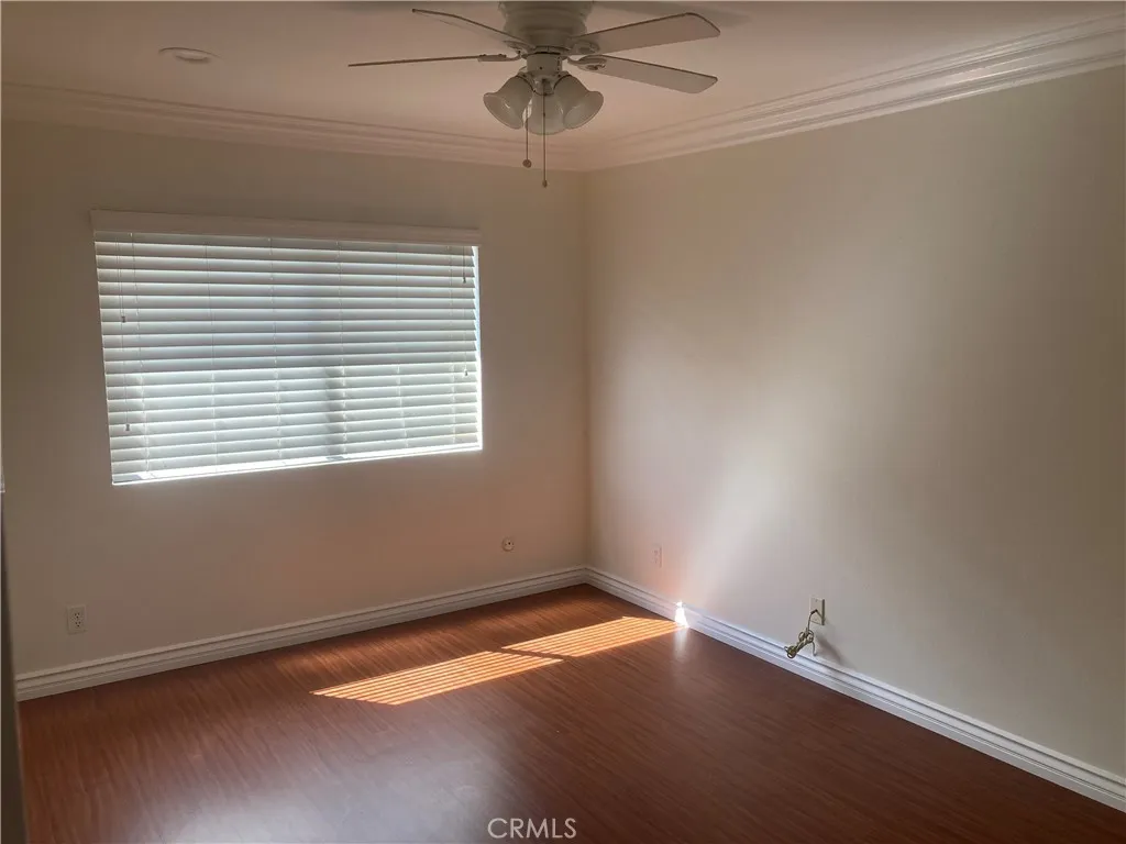 2027 Stonewood Ct, San Pedro, California 90732 home-pic-15