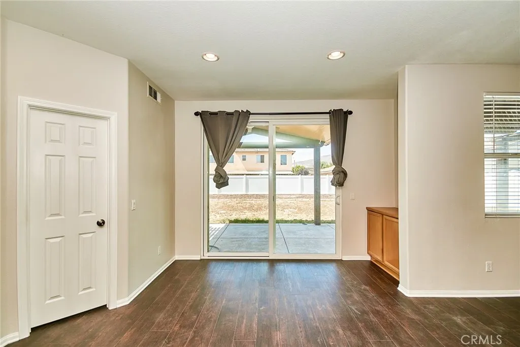 1213 Sandy Nook, San Jacinto, California 92582 home-pic-19