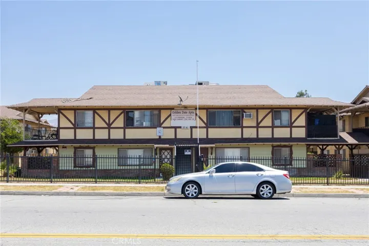 2761 N Golden, San Bernardino, California 92404