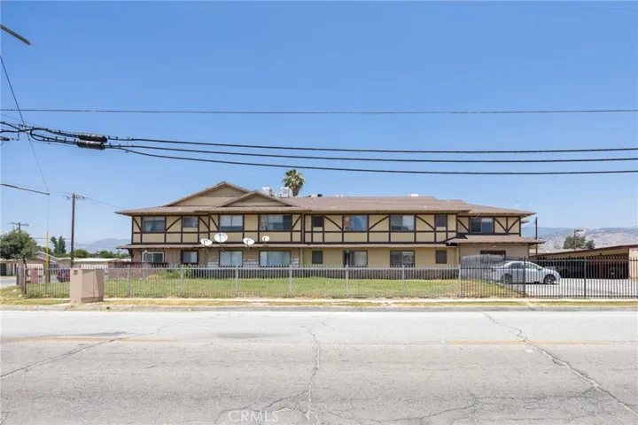 2761 N Golden, San Bernardino, California 92404