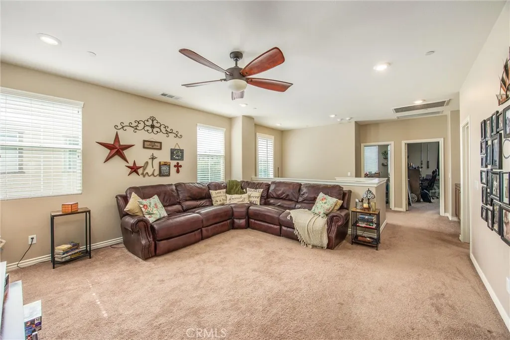 13560 Carista Boulevard, Riverside, California 92503 home-pic-25