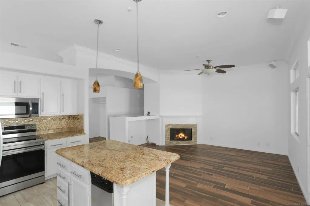 1367 H St, Ramona, California 92065 home-pic-2