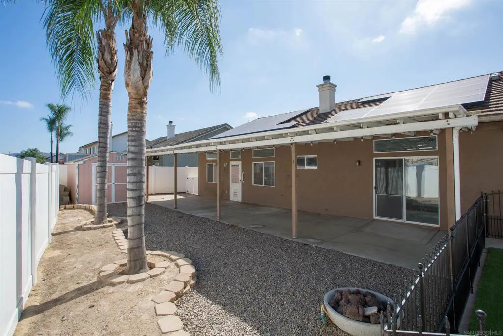 1367 H St, Ramona, California 92065 home-pic-36
