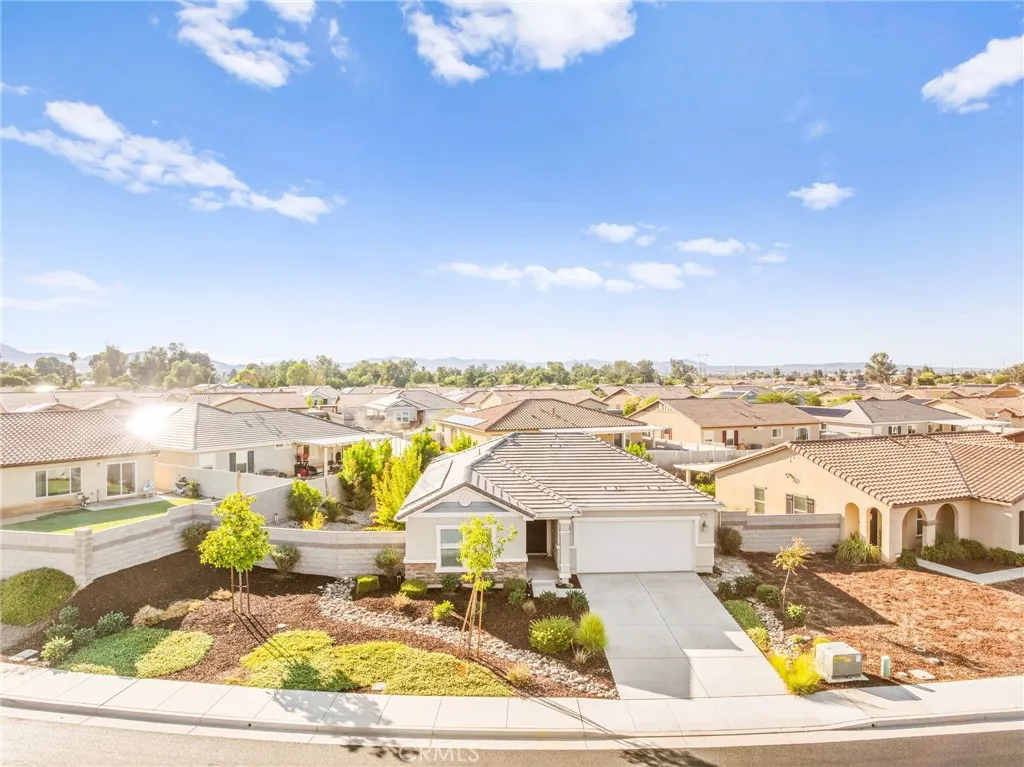 27878 Calle Talavera, Menifee, California 92585 home-pic-6