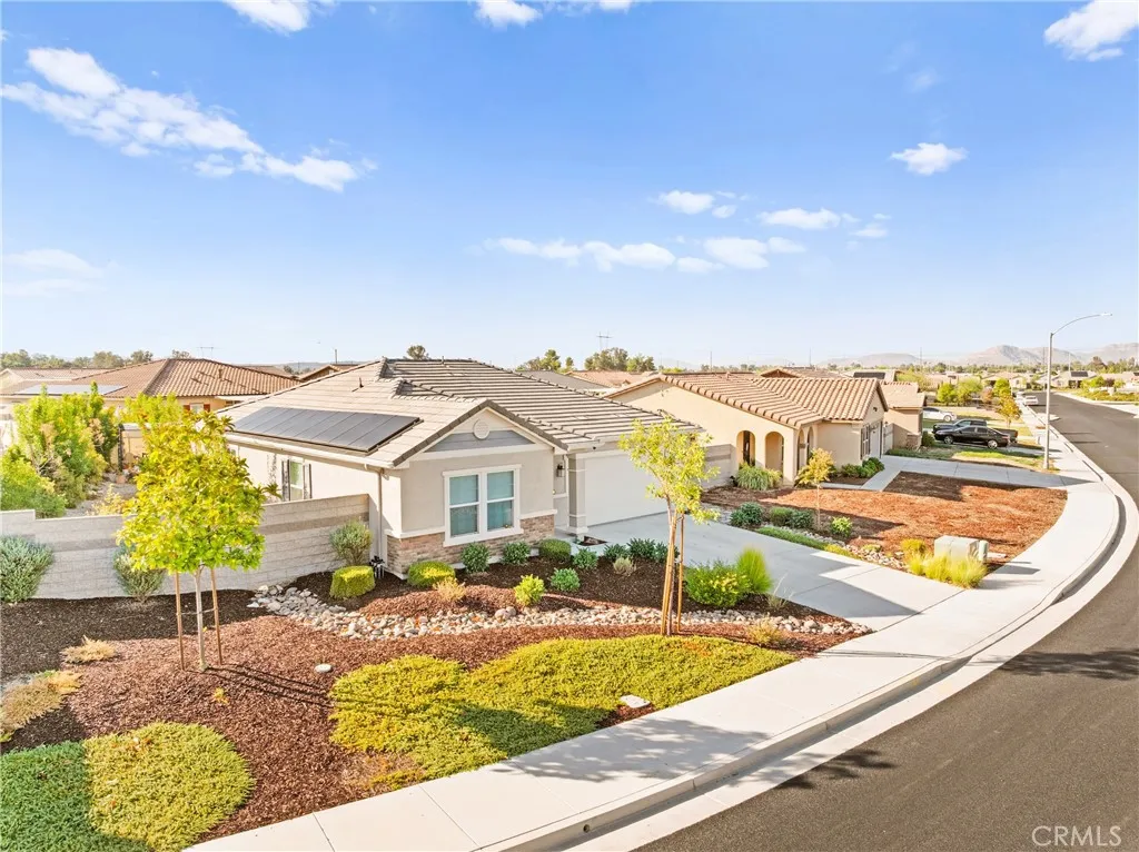 27878 Calle Talavera, Menifee, California 92585 home-pic-3